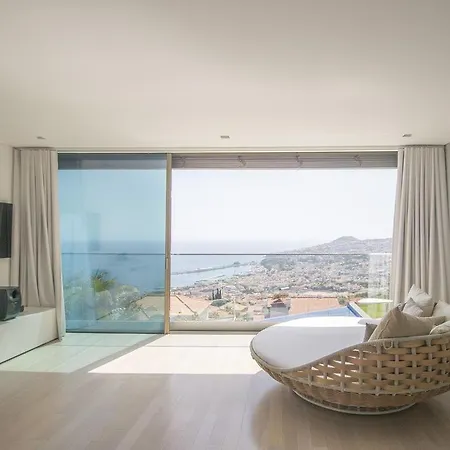 Madeira Luxo - Superb Luxury Seaviews Hot-tub 10 Guests Villa